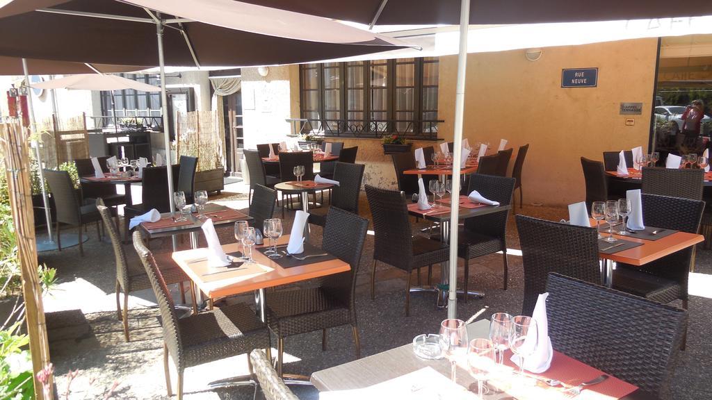 Logis Hotel Restaurant Des Voyageurs Pont-de-Salars Экстерьер фото